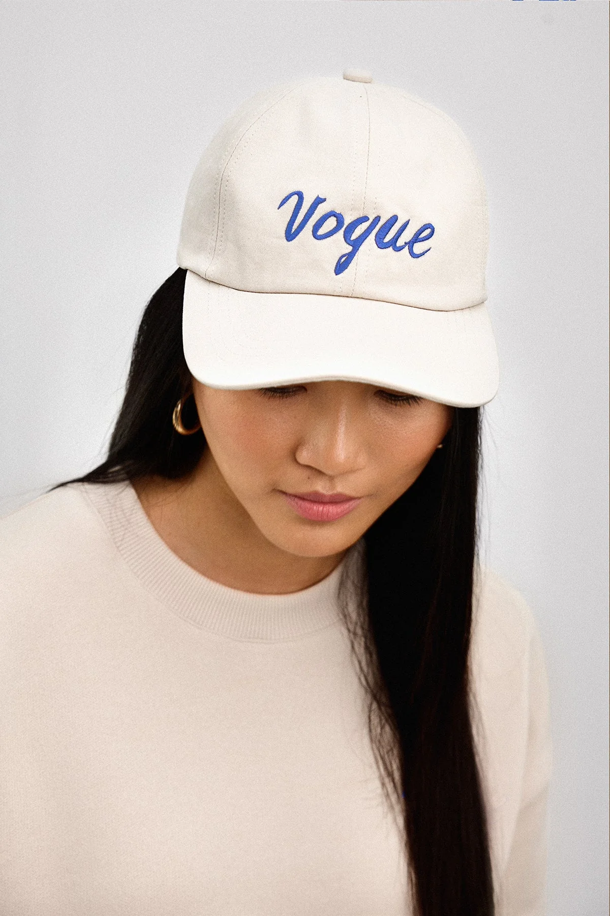 VOGUE Cap Ecru Logo Embroidered Logo - Image 2