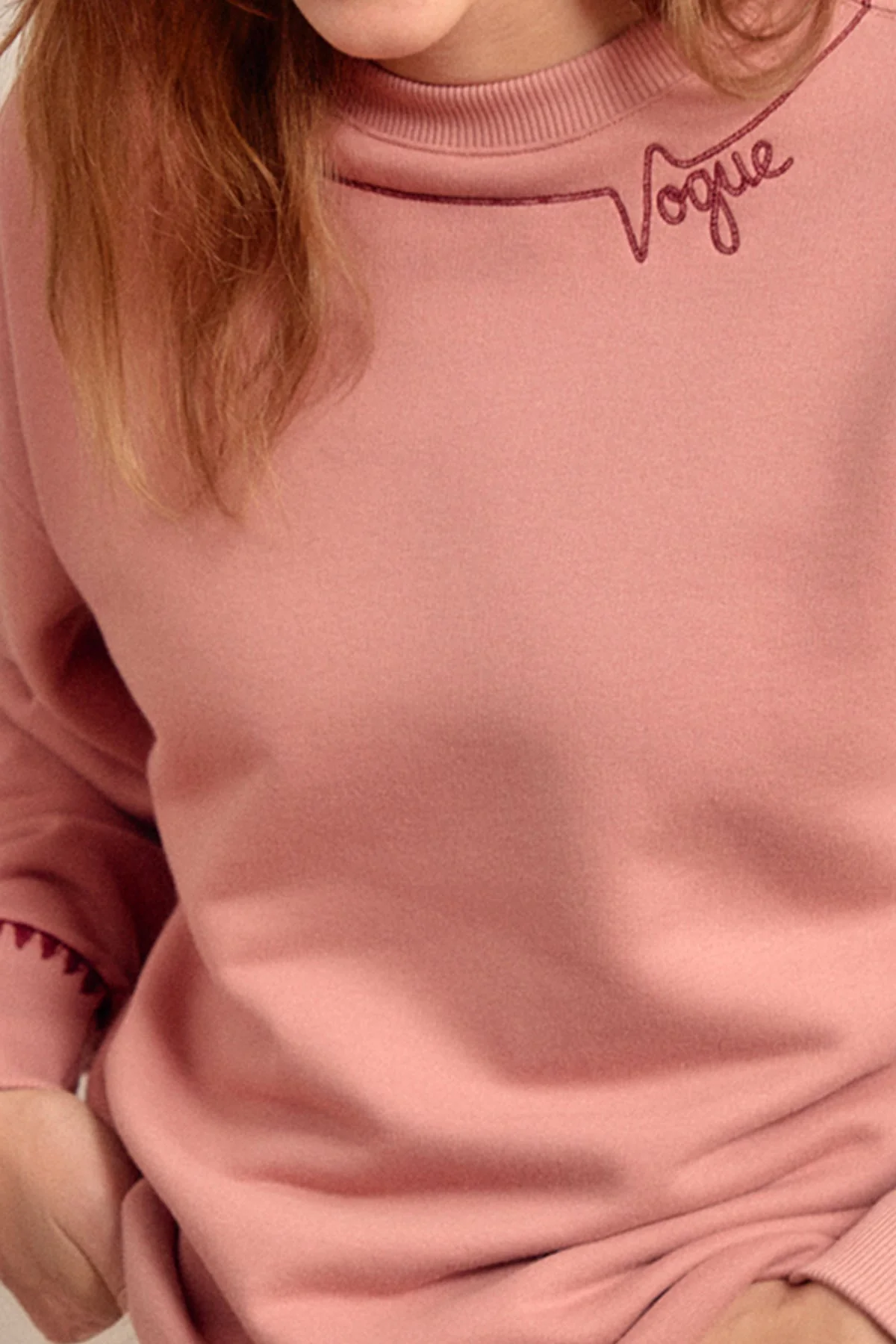 VOGUE Cropped Sweatshirt Ash Rose - Image 4