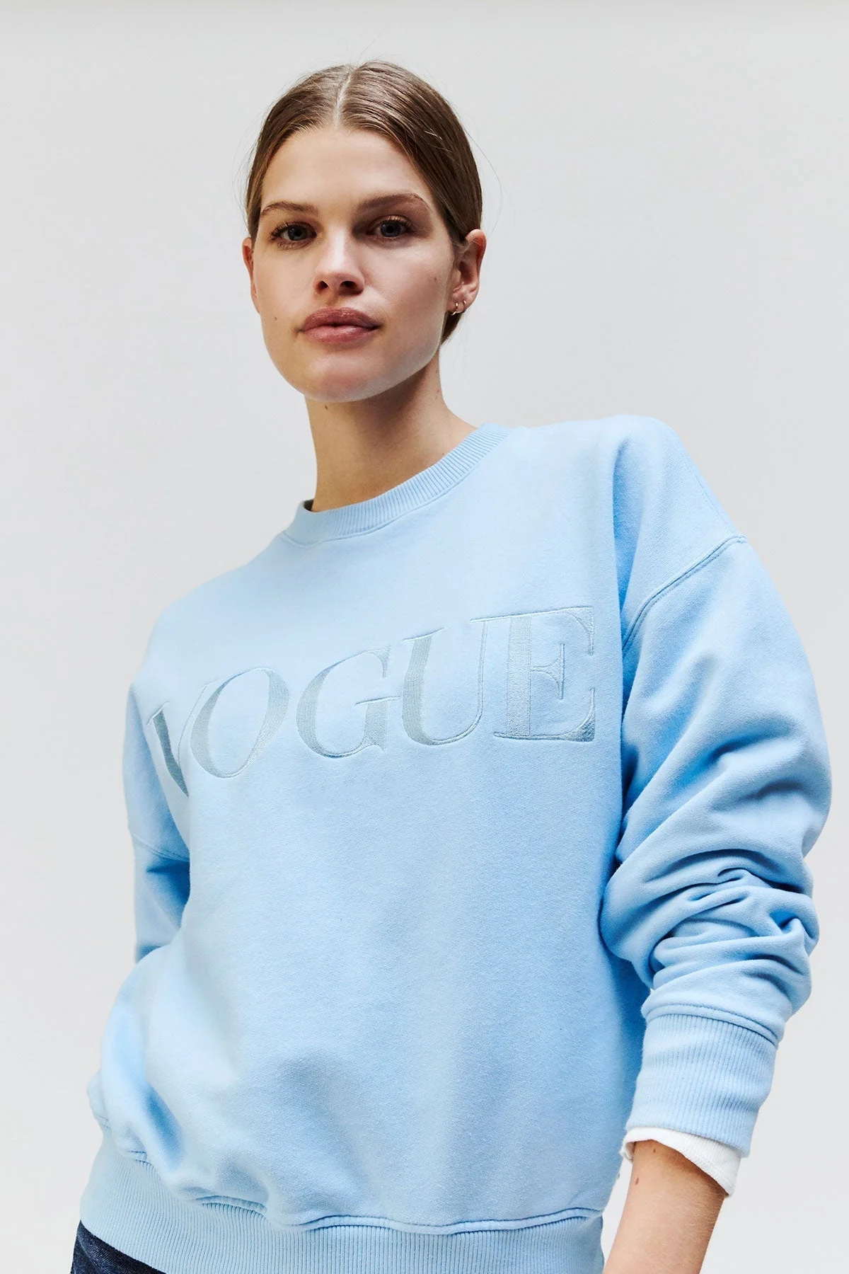 VOGUE Sweatshirt Light Blue Embroidered Logo - Image 3