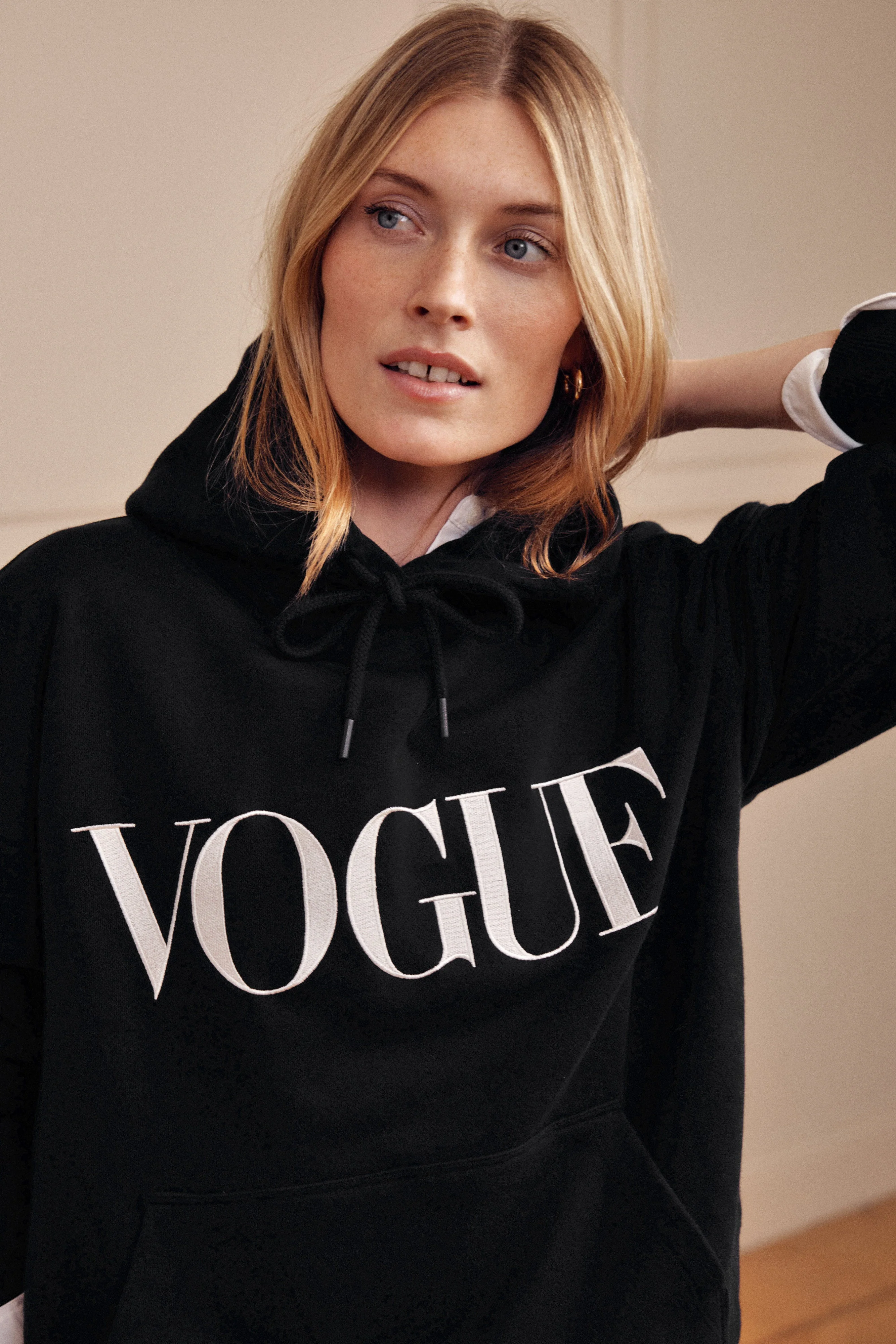 VOGUE Hoodie Black Embroidered Logo - Image 2