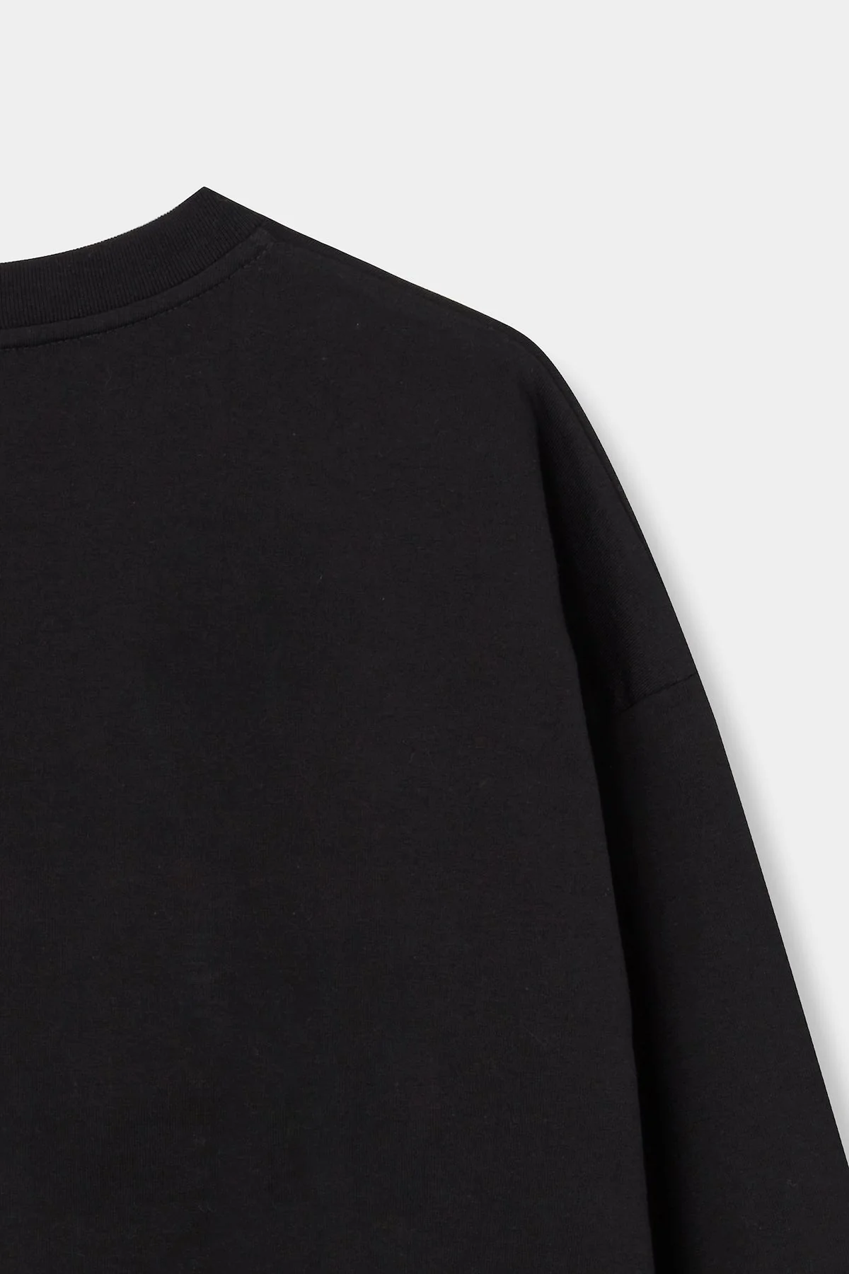 『VOGUE』ロゴ ロングTシャツ ブラック - Image 8