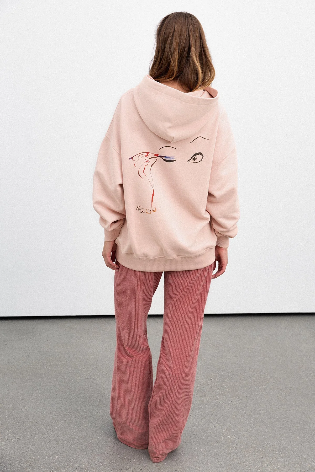 VOGUE Oversized Hoodie Smokey Rose Cover Print - Image 6