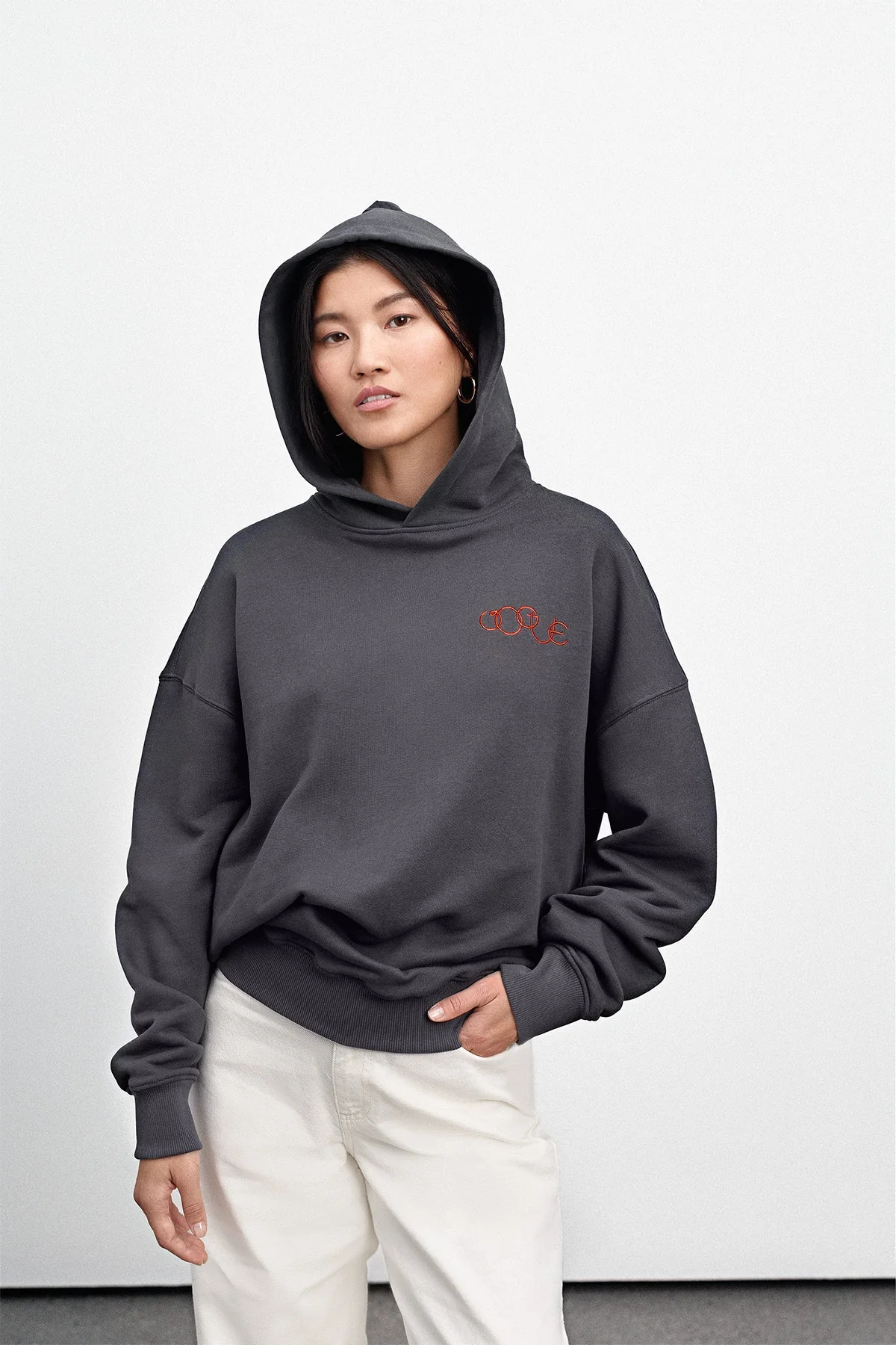 VOGUE Oversized Hoodie Tornado Gray Cover Print - Image 5