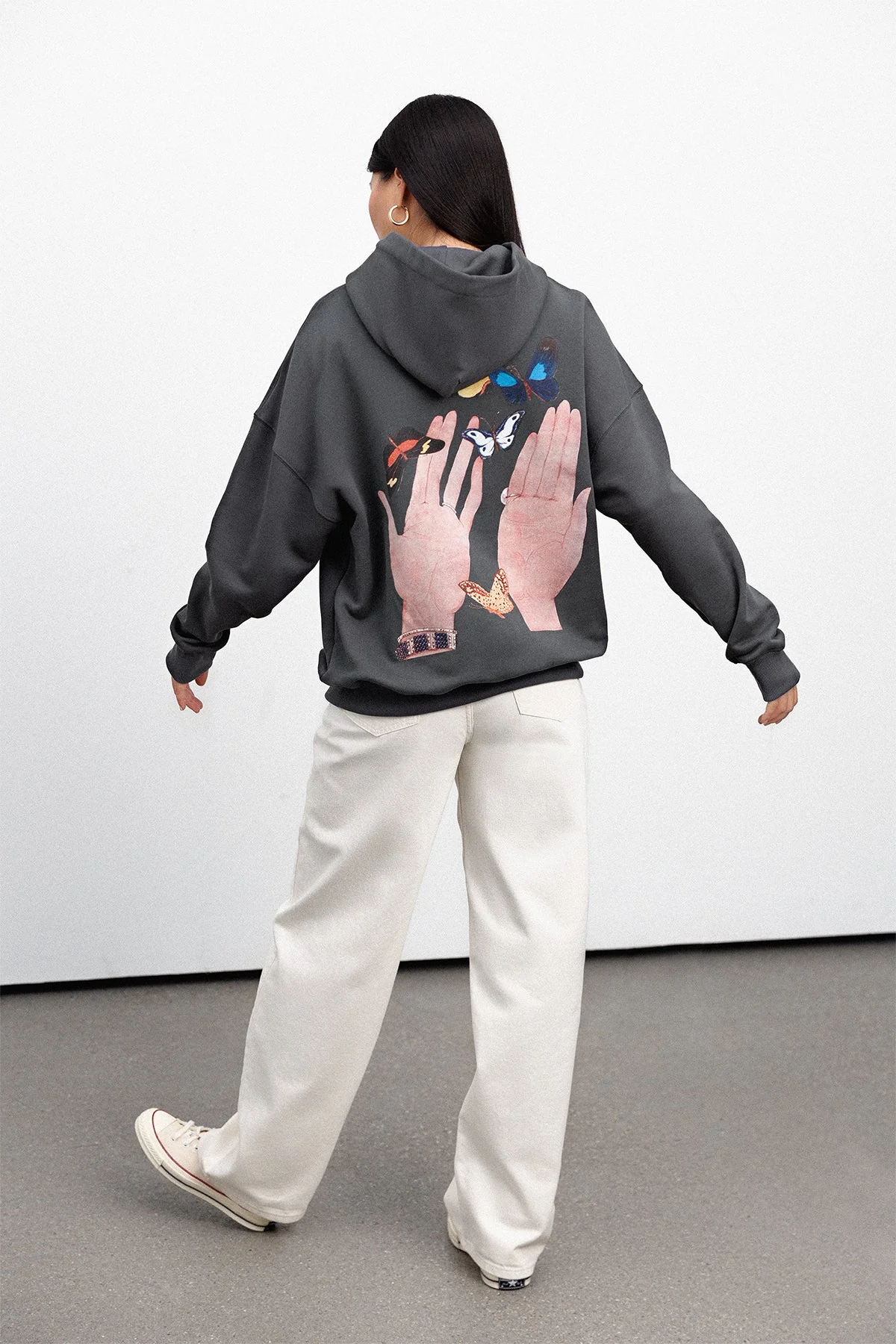 VOGUE Oversized Hoodie Tornado Gray Cover Print - Image 6