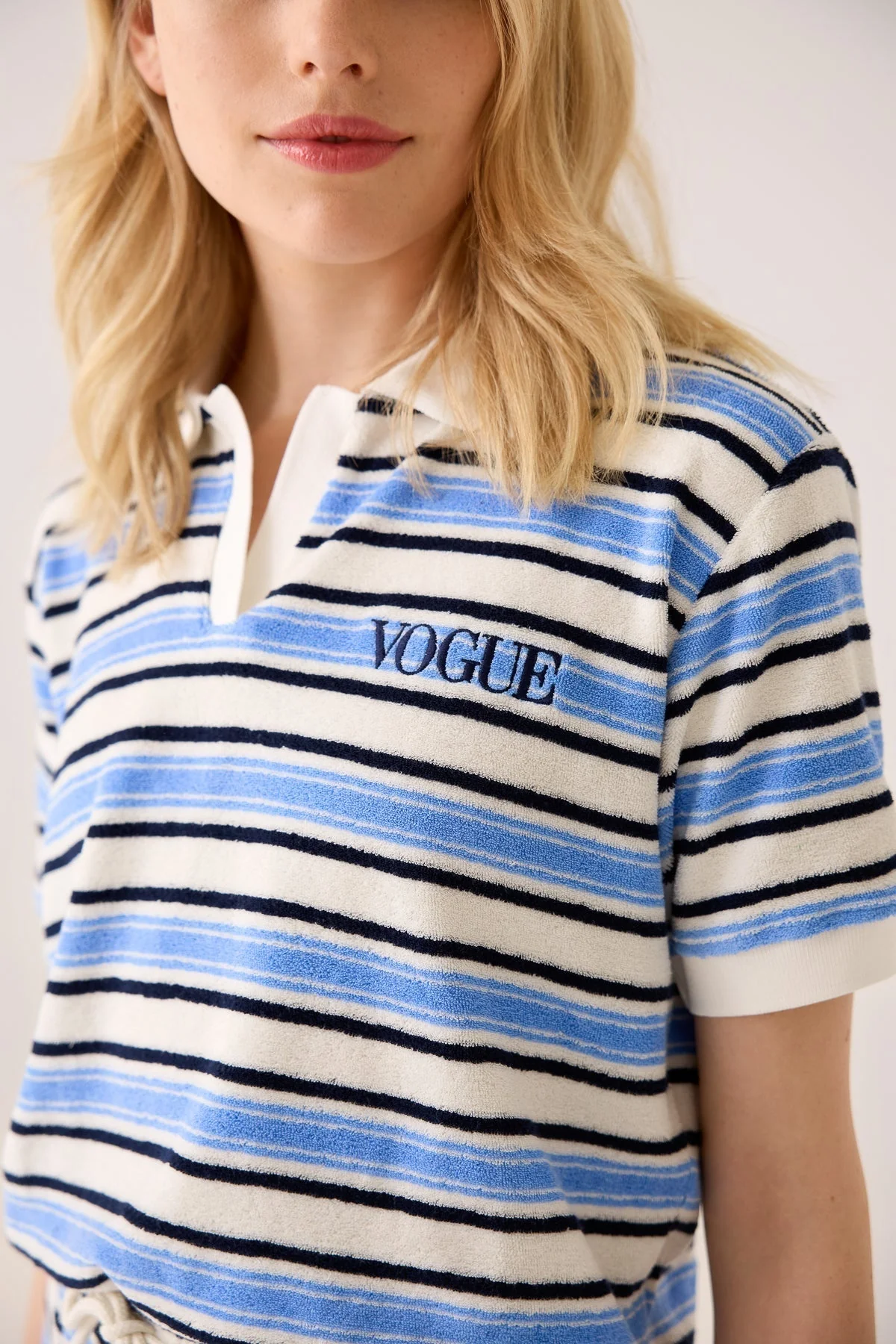 VOGUE Polo Shirt Striped Blue - Image 2