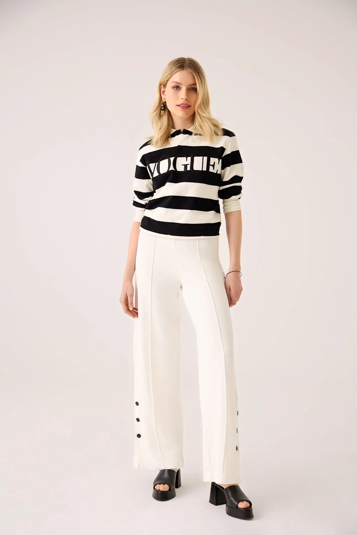 VOGUE Polo Sweatshirt Cream and Black Stripes - Image 4