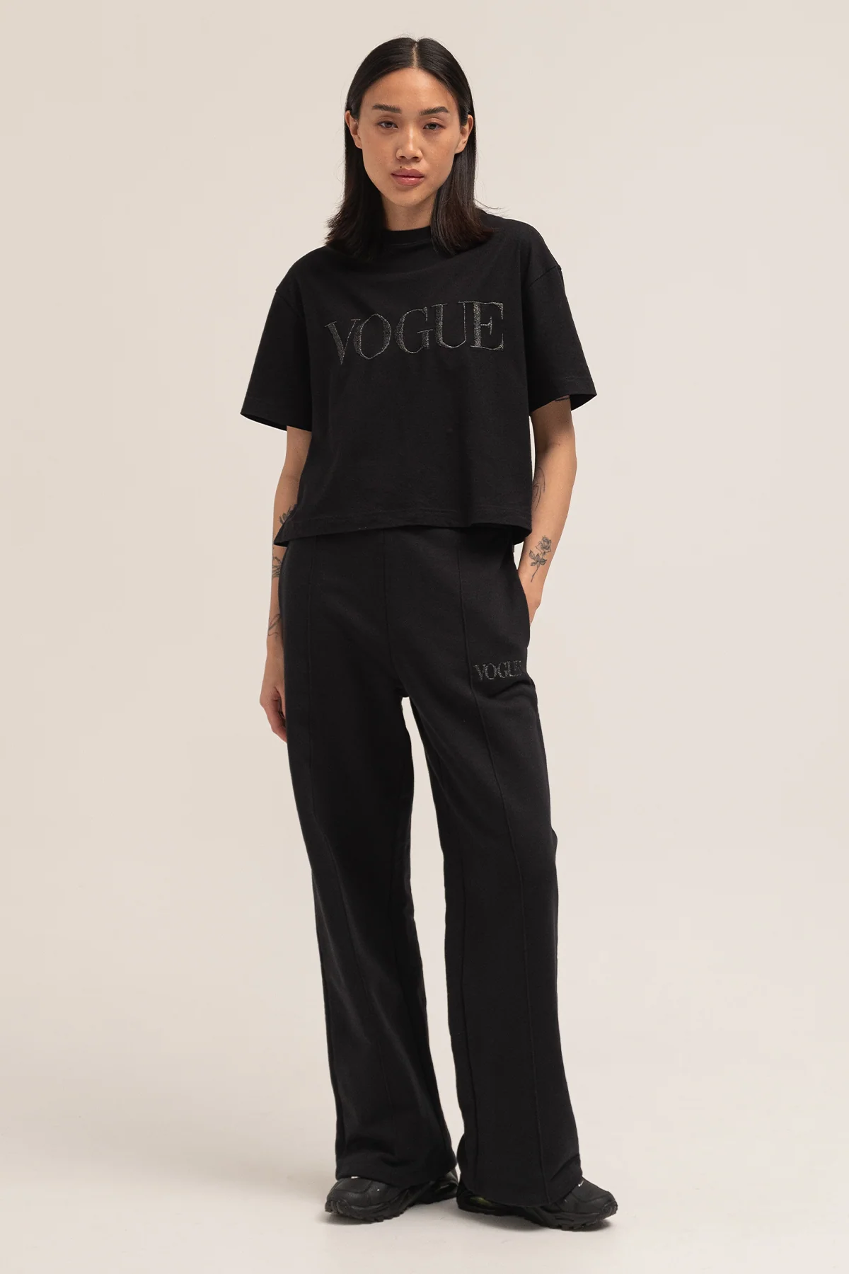 VOGUE Sweatpants | Black Sparkling - Image 2