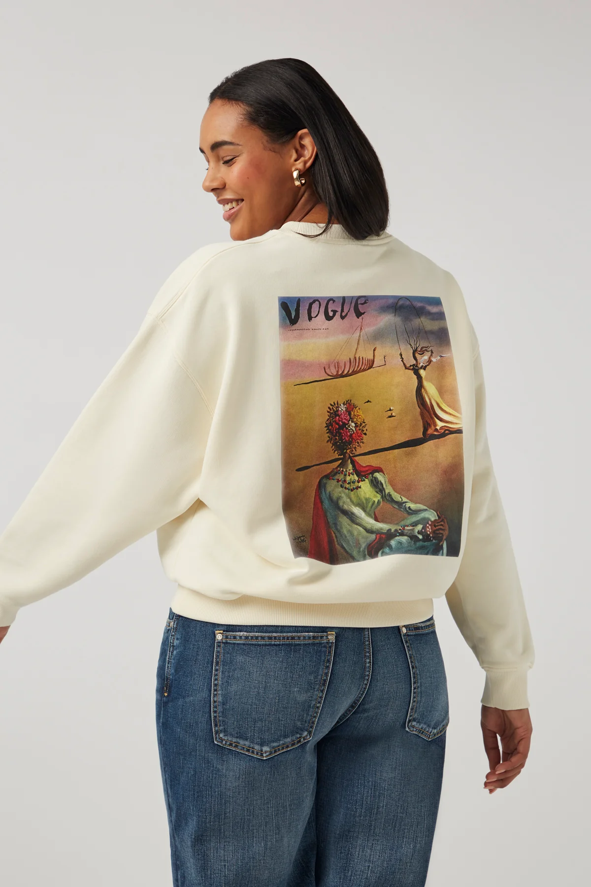 VOGUE Sweatshirt Cream DalĂ Cover Print - Image 4