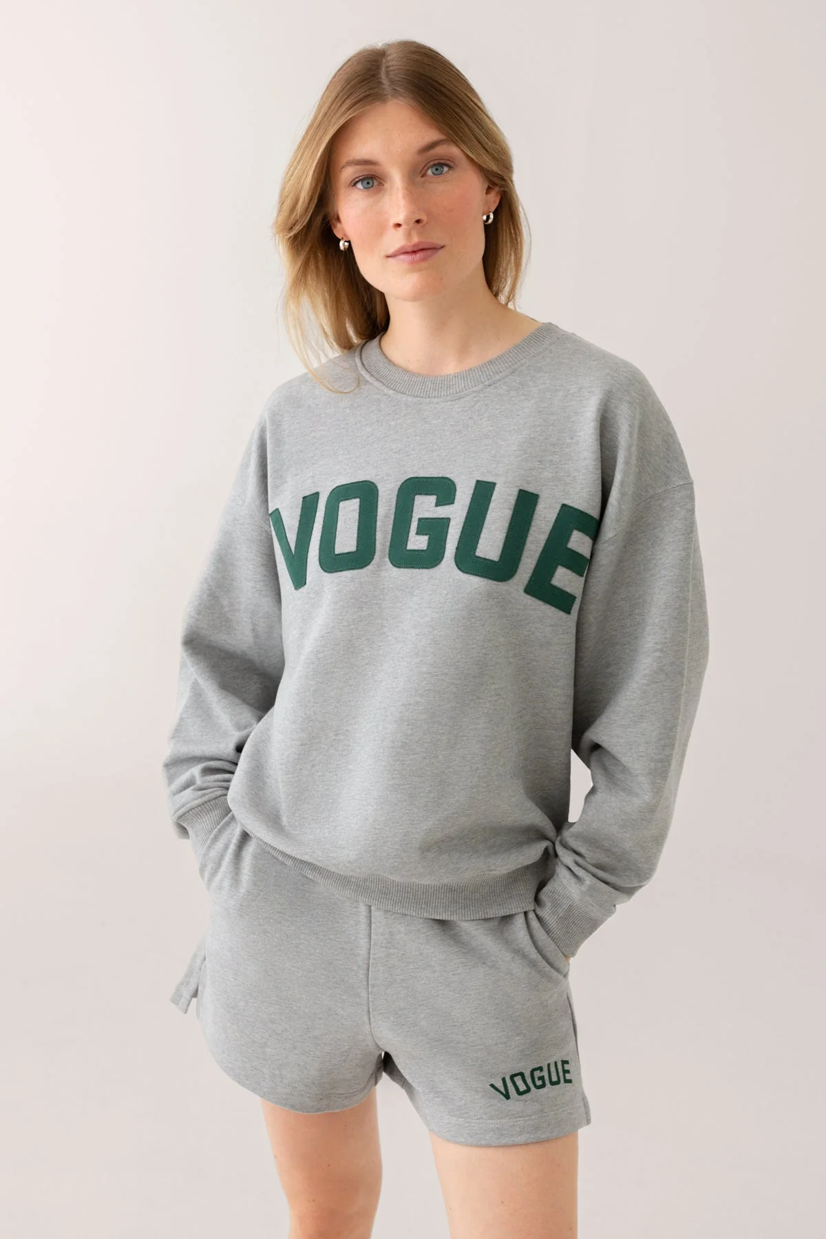 VOGUE Sweatshirt Gray College Logo Patch - Image 3