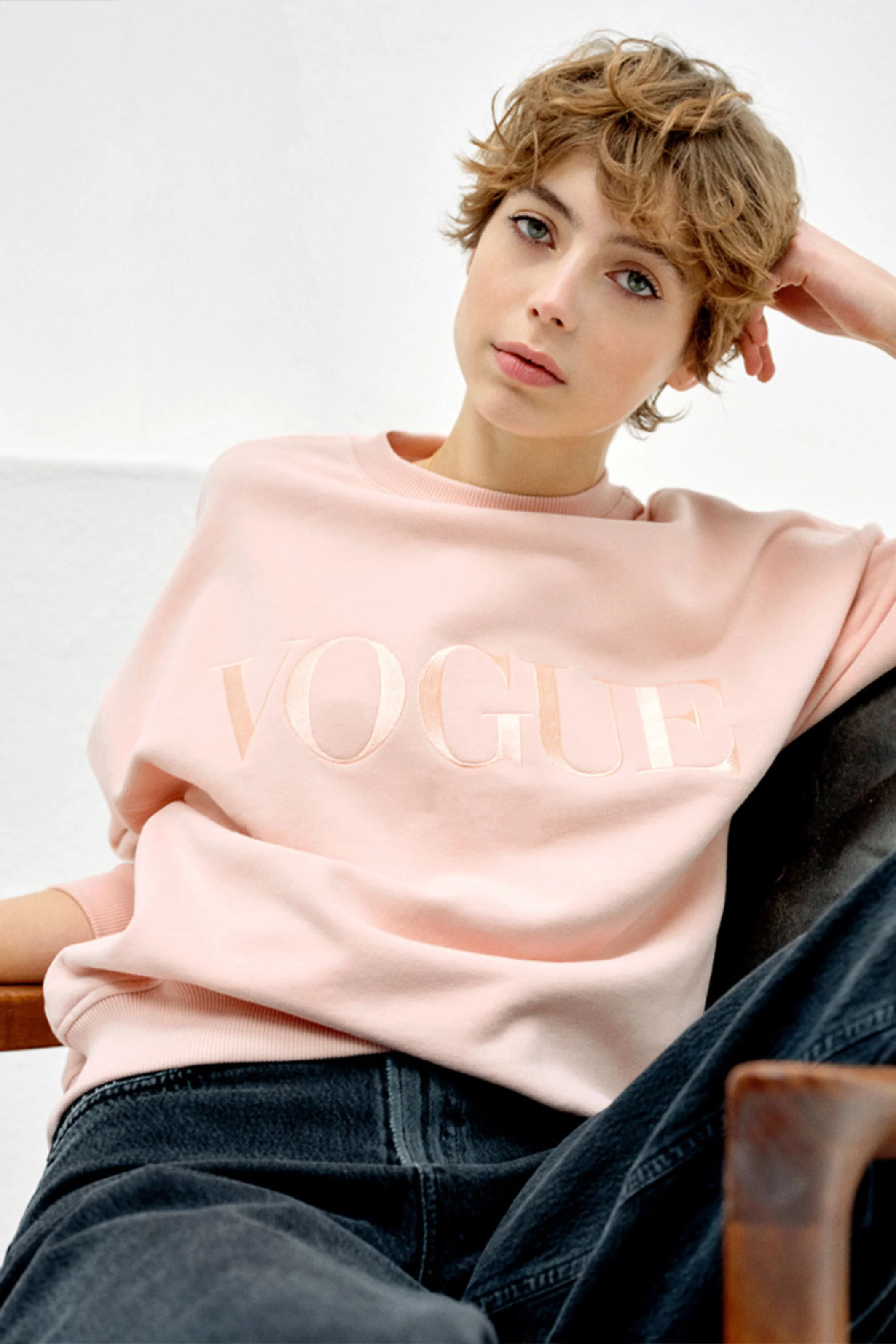 VOGUE Sweatshirt | Tonal Peach - Image 2