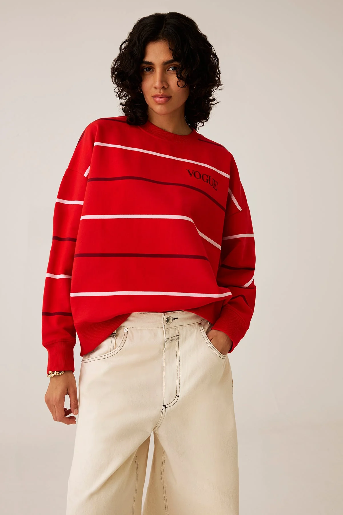 VOGUE Sweatshirt Red Colorful Stripes - Image 2