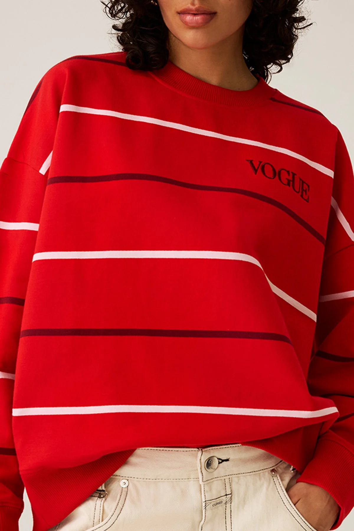 VOGUE Sweatshirt Red Colorful Stripes - Image 4