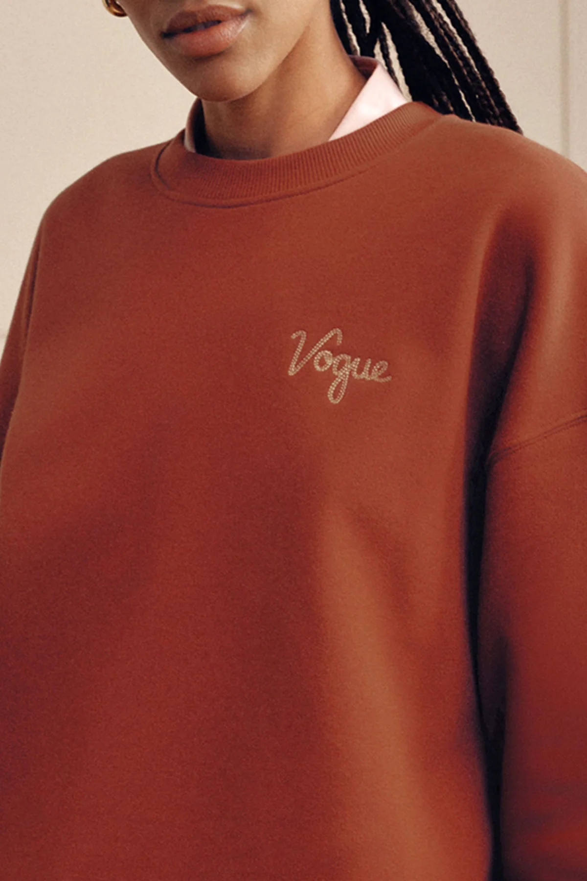 VOGUE Sweatshirt Rusty Red - Image 4