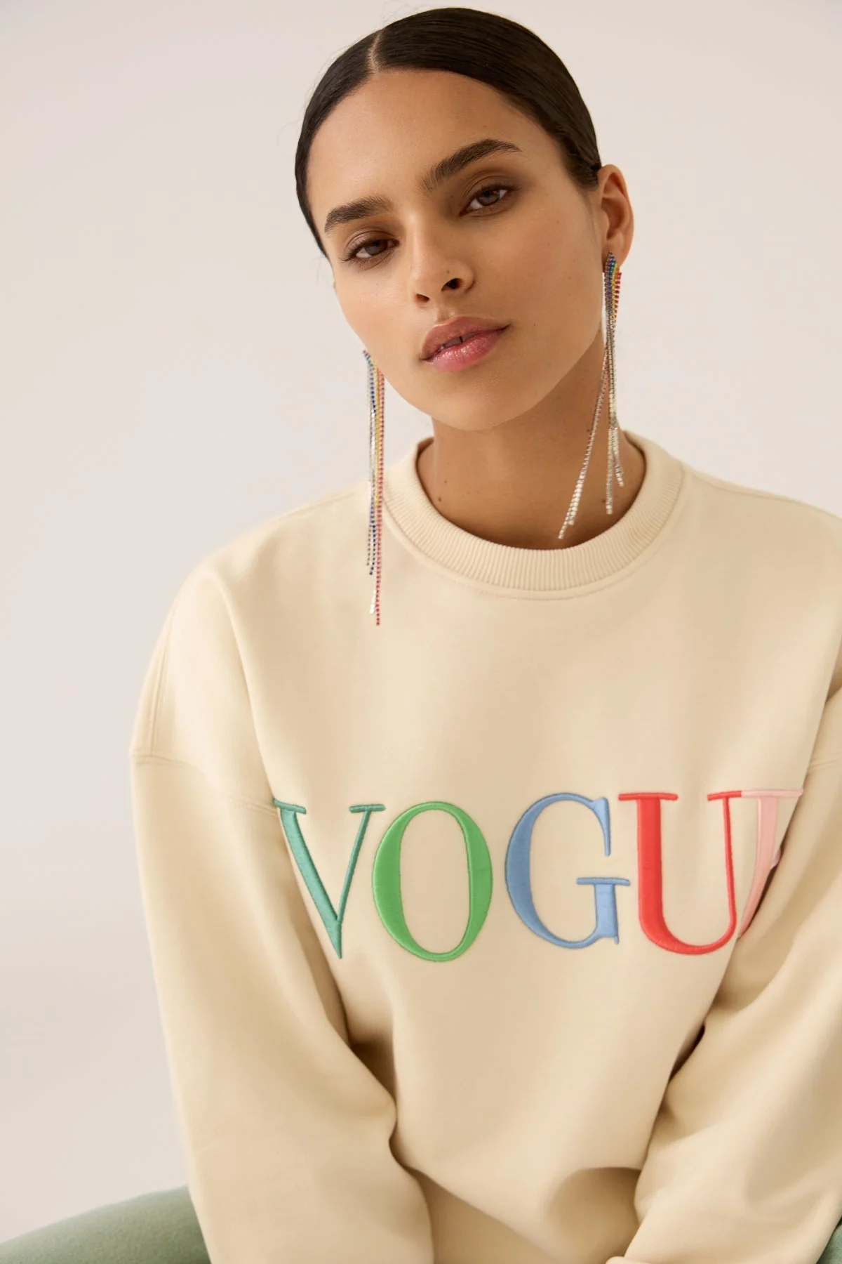 VOGUE Sweatshirt Colourful Sandshell - Image 4