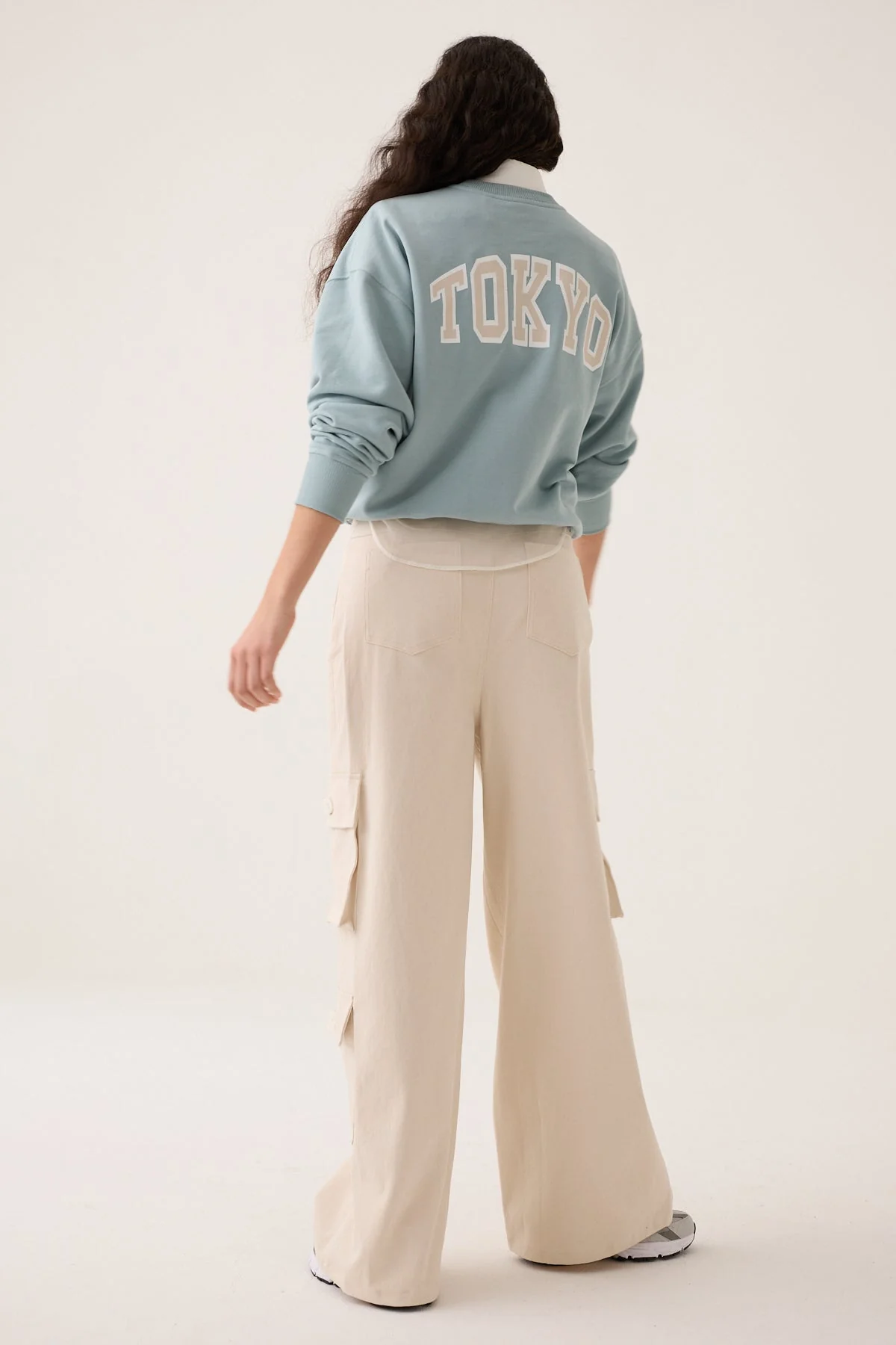 VOGUE Sweatshirt Tokyo - Image 6