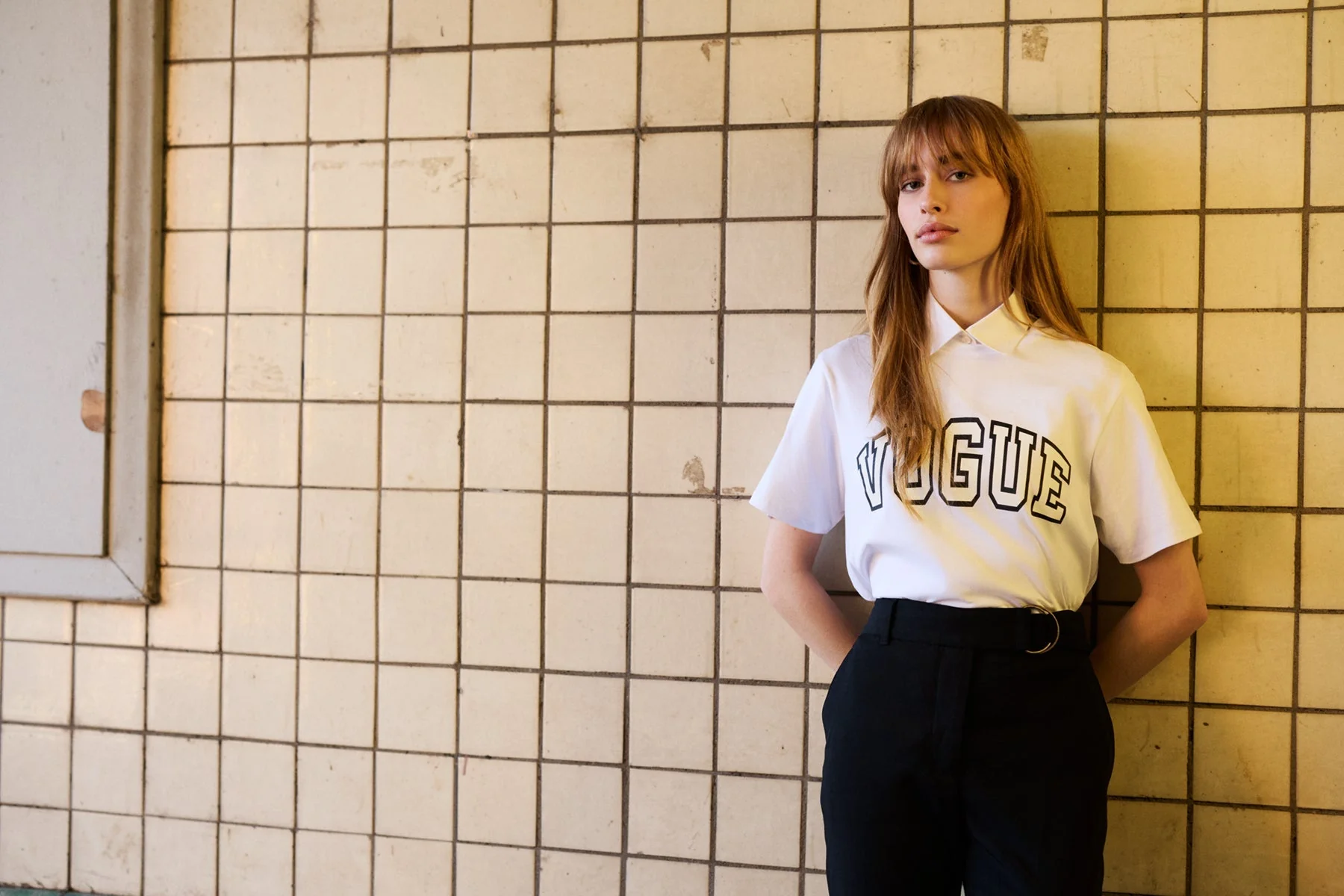 VOGUE Varsity T-Shirt White - Image 3