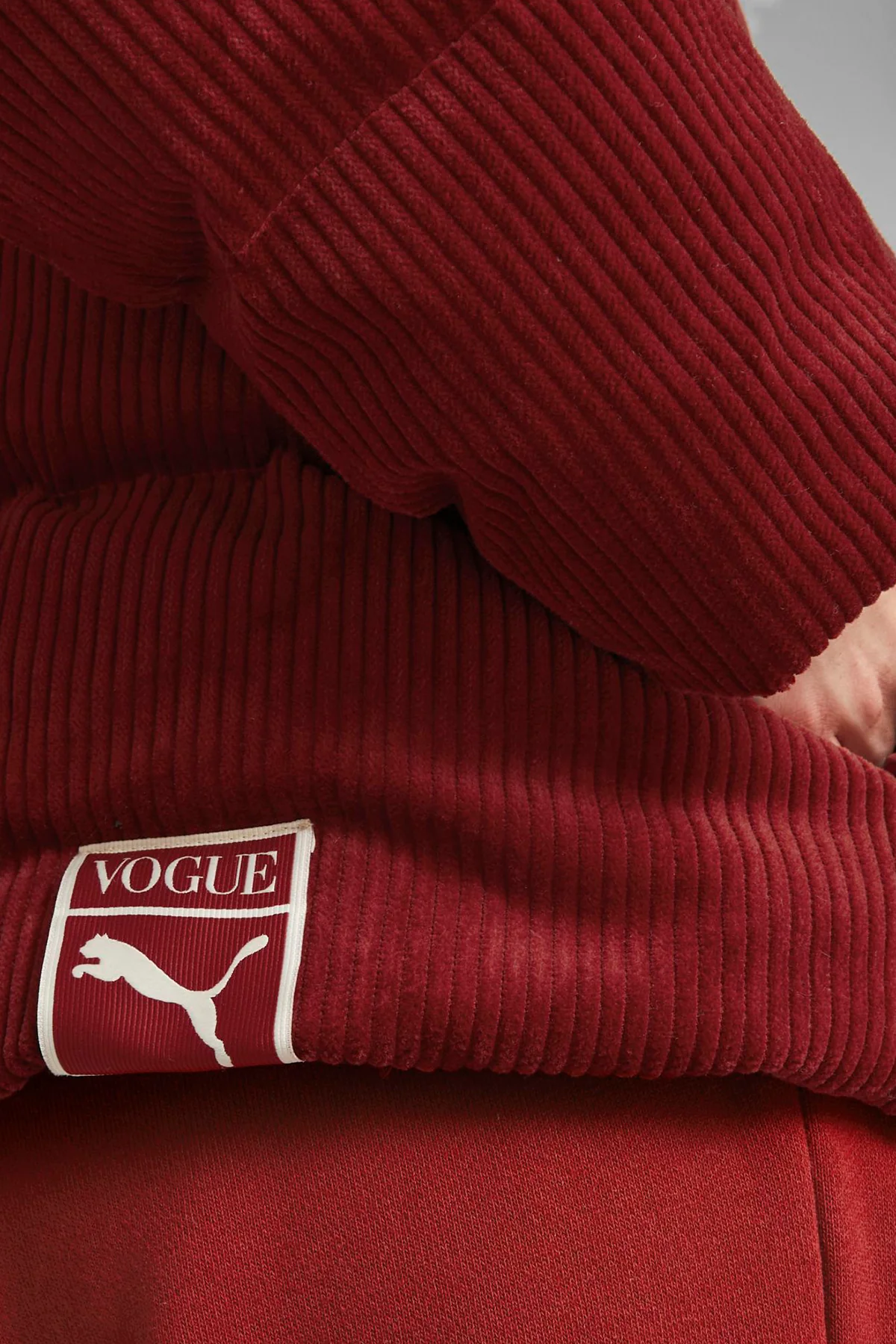 VOGUE x Puma Puffer Jacket Red - Image 4